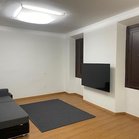 Apartamento Calle Rodrigo De Triana Con Opcion De Parking Sevilha Exterior foto