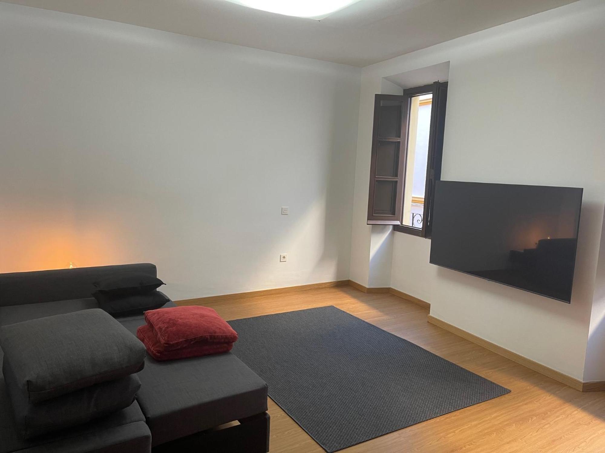 Apartamento Calle Rodrigo De Triana Con Opcion De Parking Sevilha Exterior foto