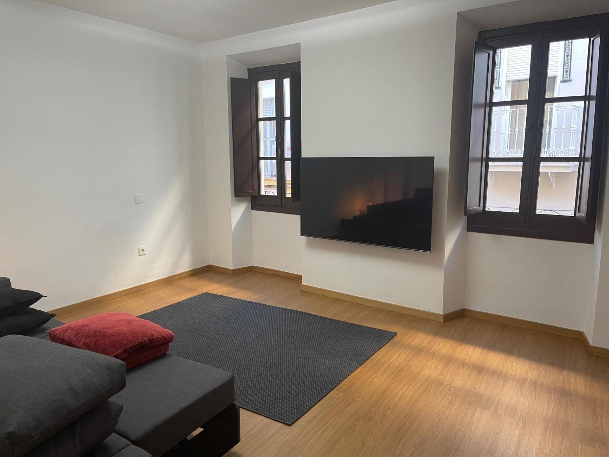 Apartamento Calle Rodrigo De Triana Con Opcion De Parking Sevilha Exterior foto