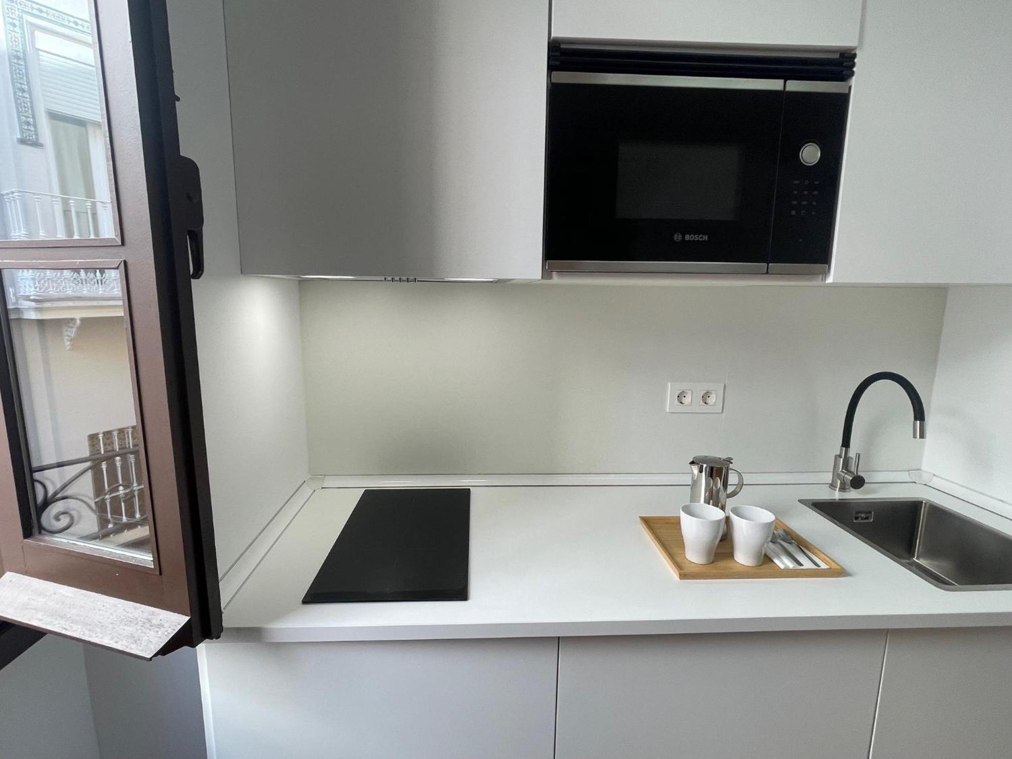 Apartamento Calle Rodrigo De Triana Con Opcion De Parking Sevilha Exterior foto