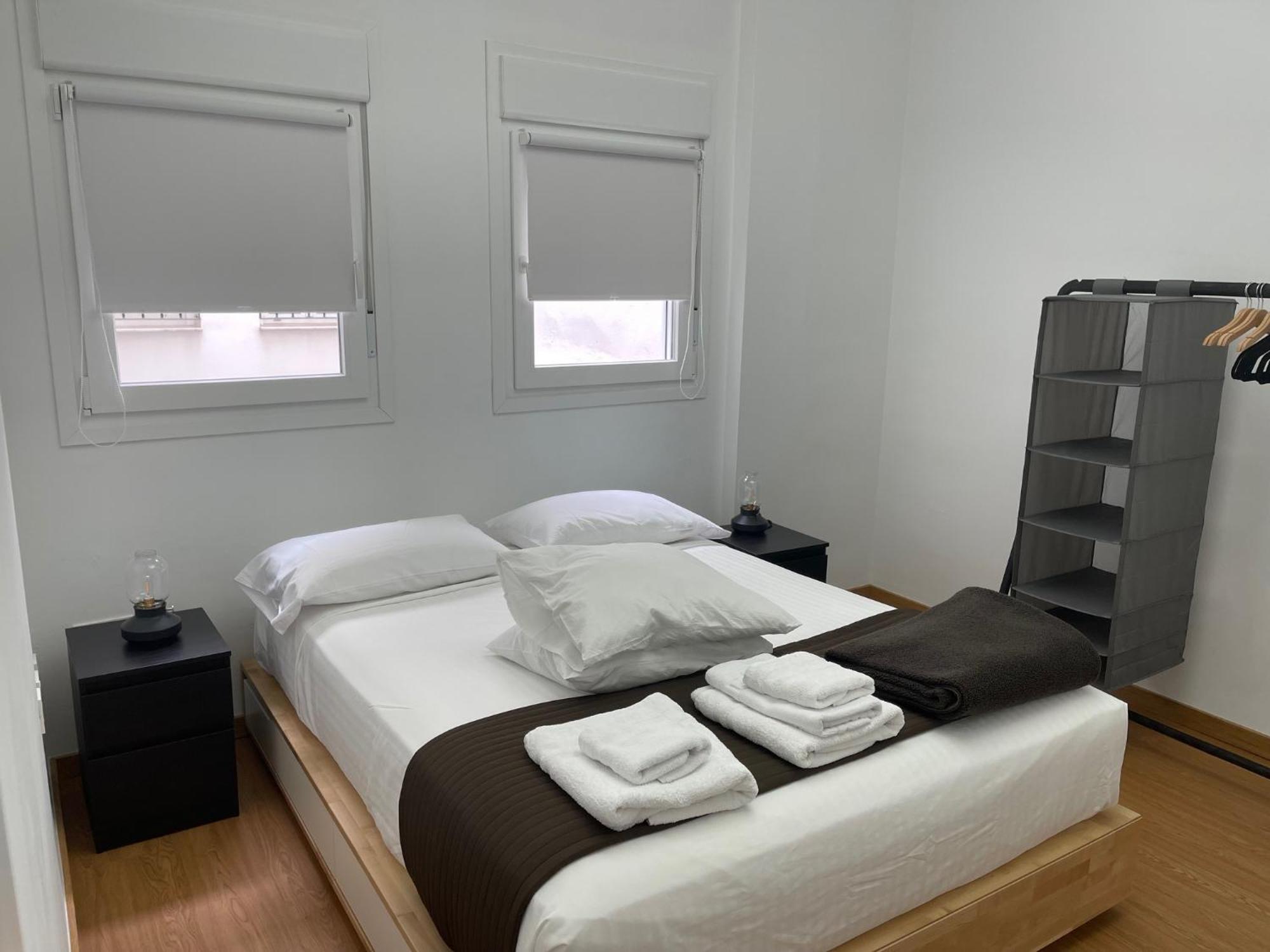 Apartamento Calle Rodrigo De Triana Con Opcion De Parking Sevilha Exterior foto